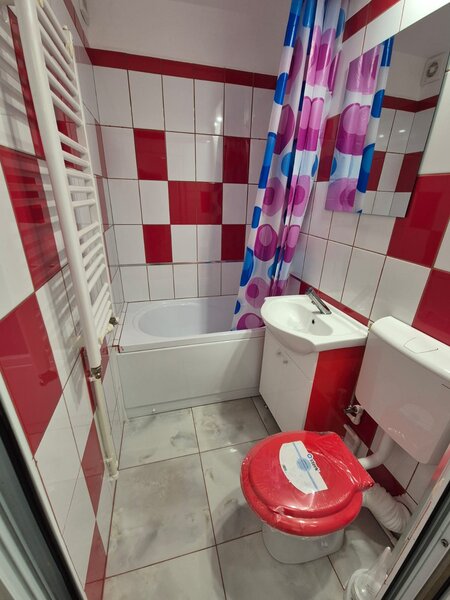 Braila Inchiriez apartament 2 camere et. 1 zona apollo