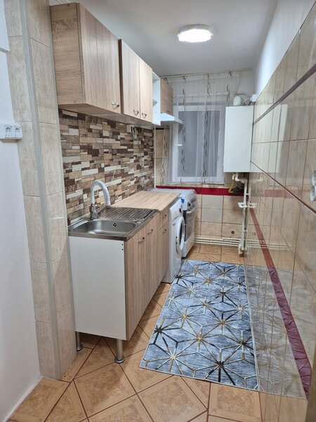 Braila Inchiriez apartament 2 camere et. 1 zona apollo
