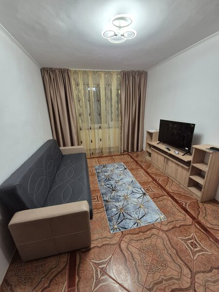 Braila Inchiriez apartament 2 camere et. 1 zona apollo