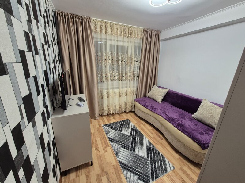 Braila Inchiriez apartament 2 camere et. 1 zona apollo