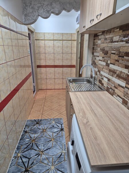 Braila Inchiriez apartament 2 camere et. 1 zona apollo